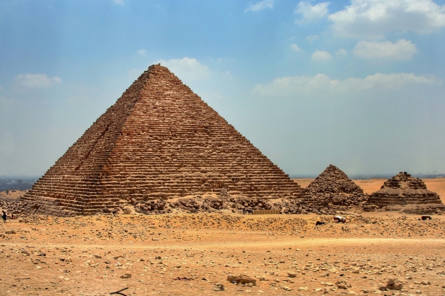 pyramids 12