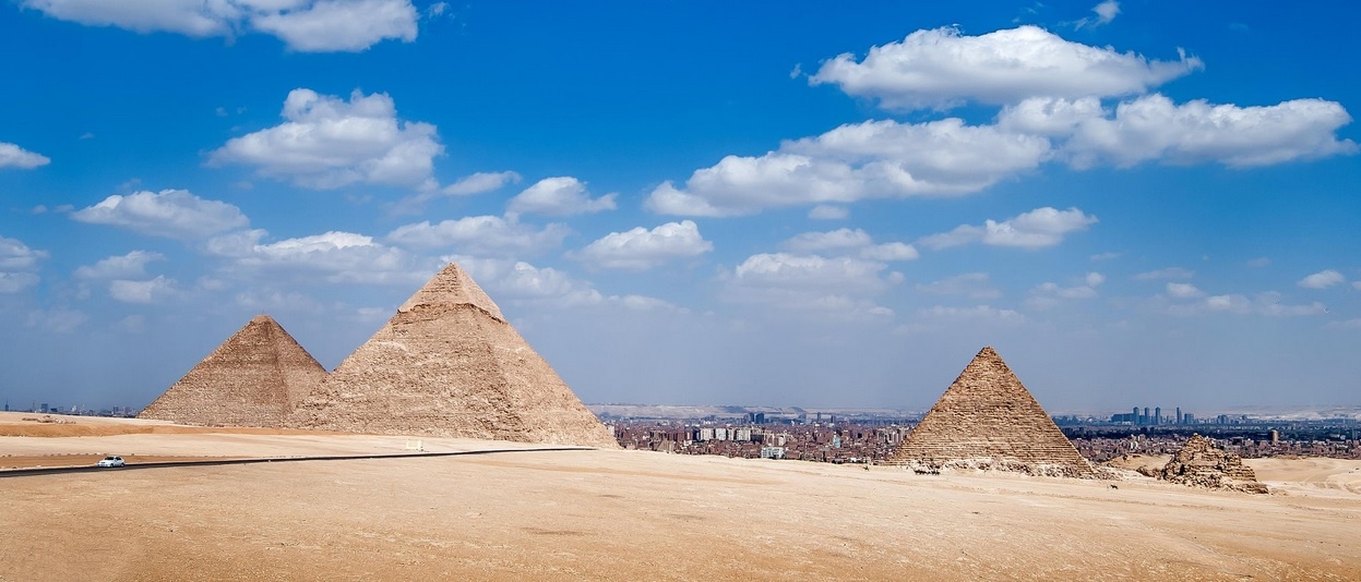 pyramids 3