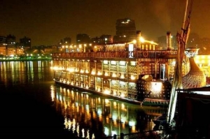 Cena en Crucero Nilo en El Cairo
