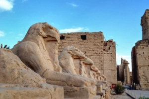 Abraza el Turismo de Egipto